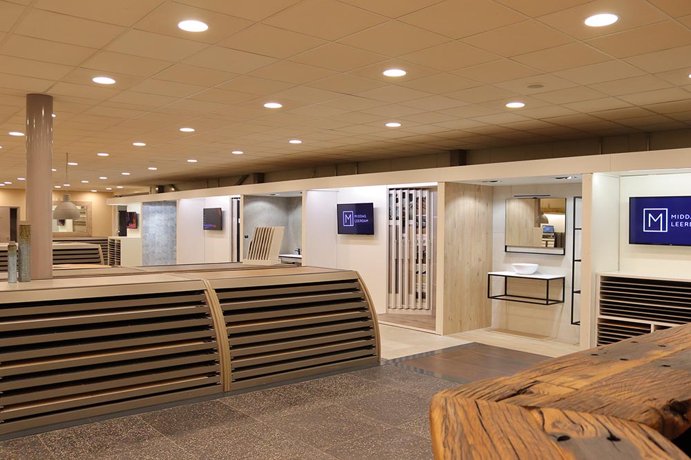 Bent u op zoek naar keramische tegels? Bezoek onze prachtige showroom! (1/3)